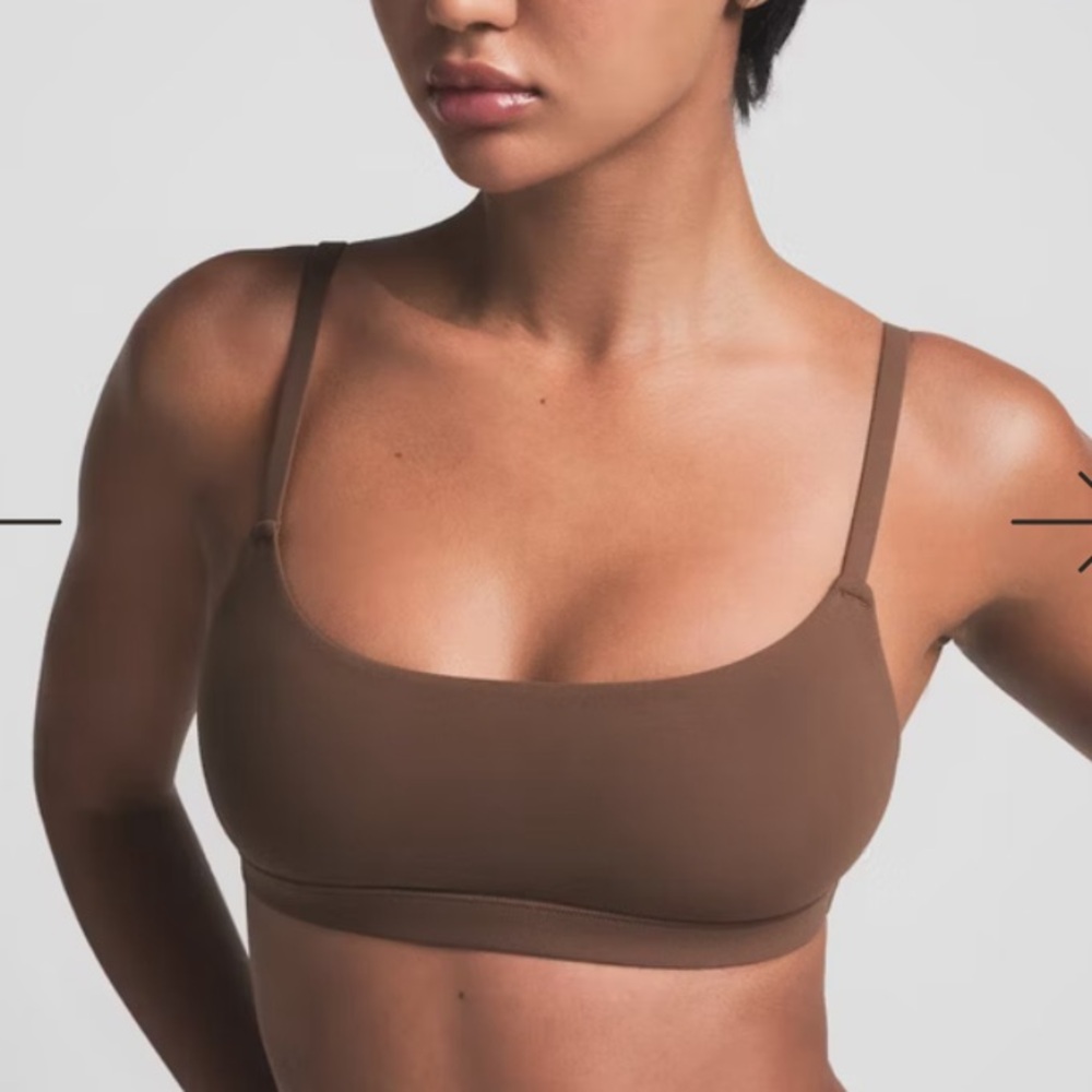 SKIMS Fits Everybody Scoop Bralette Color JASPER